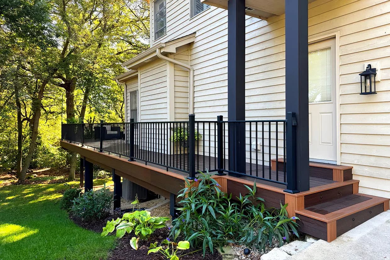 Wood Deck Builder Georgia – Custom Hardwood Specialists