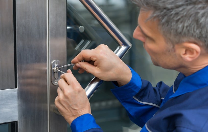National Lock Supply vs. Other Commercial Door Hardware E-Commerce Sites: 7 Compared