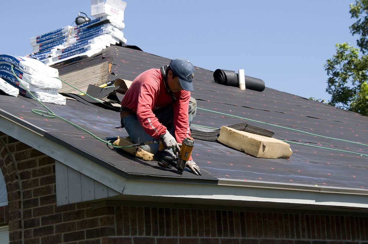 Standing Seam Metal Roof for Harsh Canadian Climates