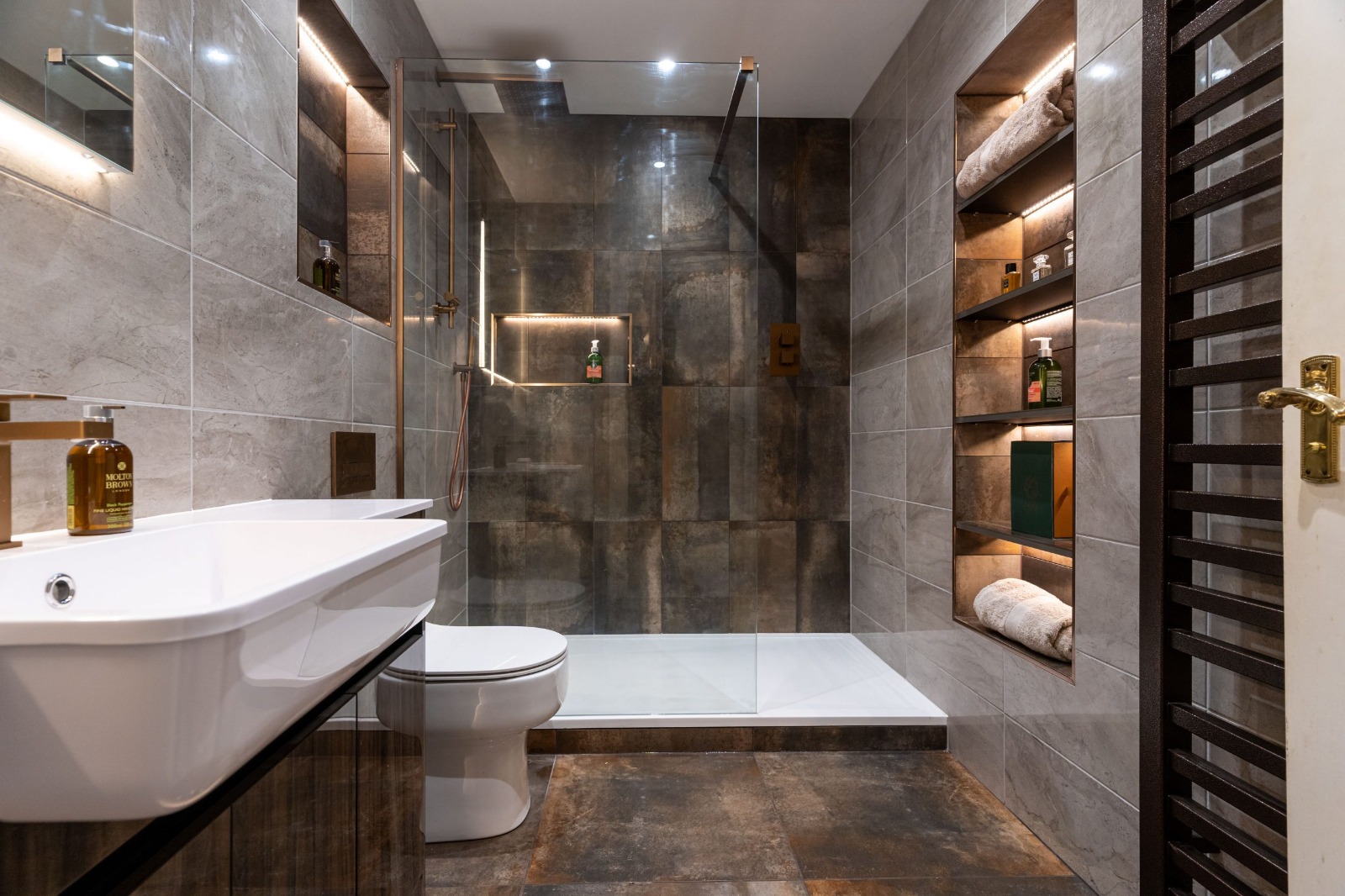 Shower UK Options with Sleek Glass Designs