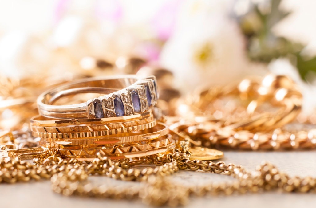 Premium Gold Jewellery for Women – Swiss 18ct Gold &amp; Diamond Creations