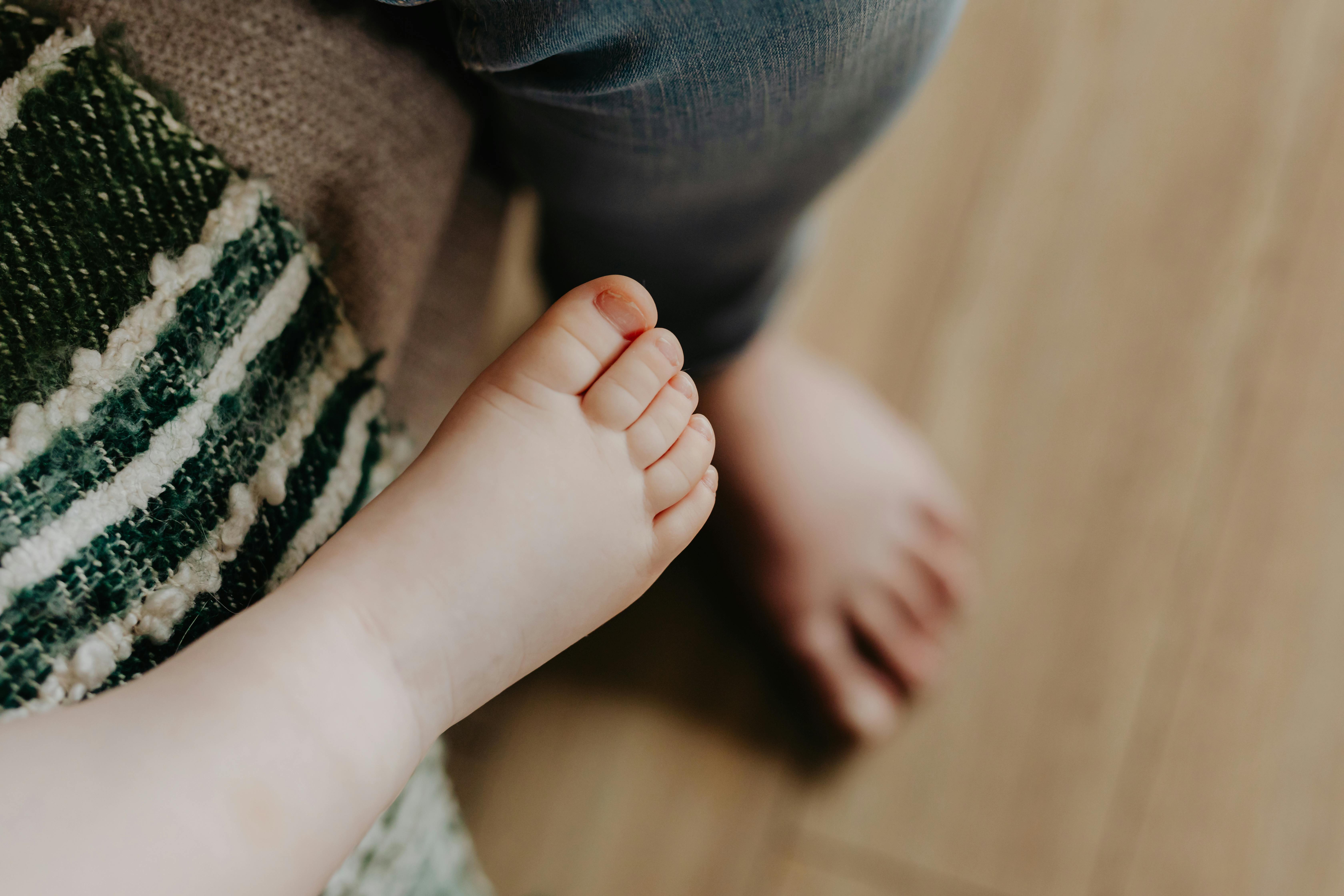Couverture bébé naissance : un essentiel pour les nuits paisibles de bébé