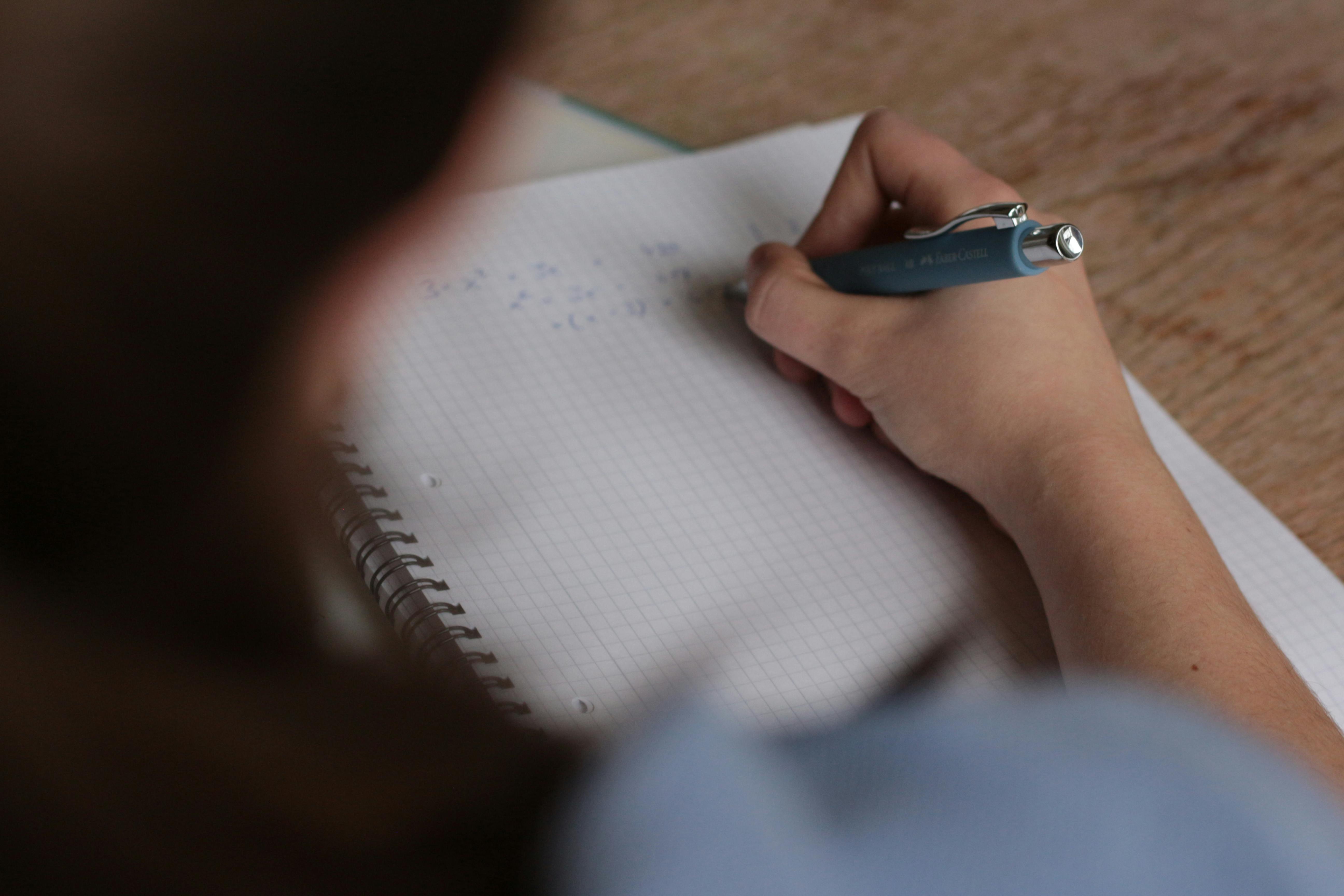 3 Brilliant Methods to Write My Dissertation For Me Trusted