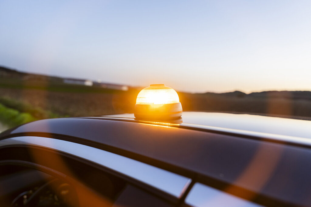 Die Vorteile der Warnleuchte V16 für sicheres Fahren